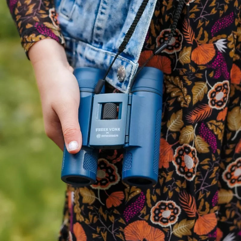 Bresser Freek Vonk 10x25 Pocket Binoculars with Pouch