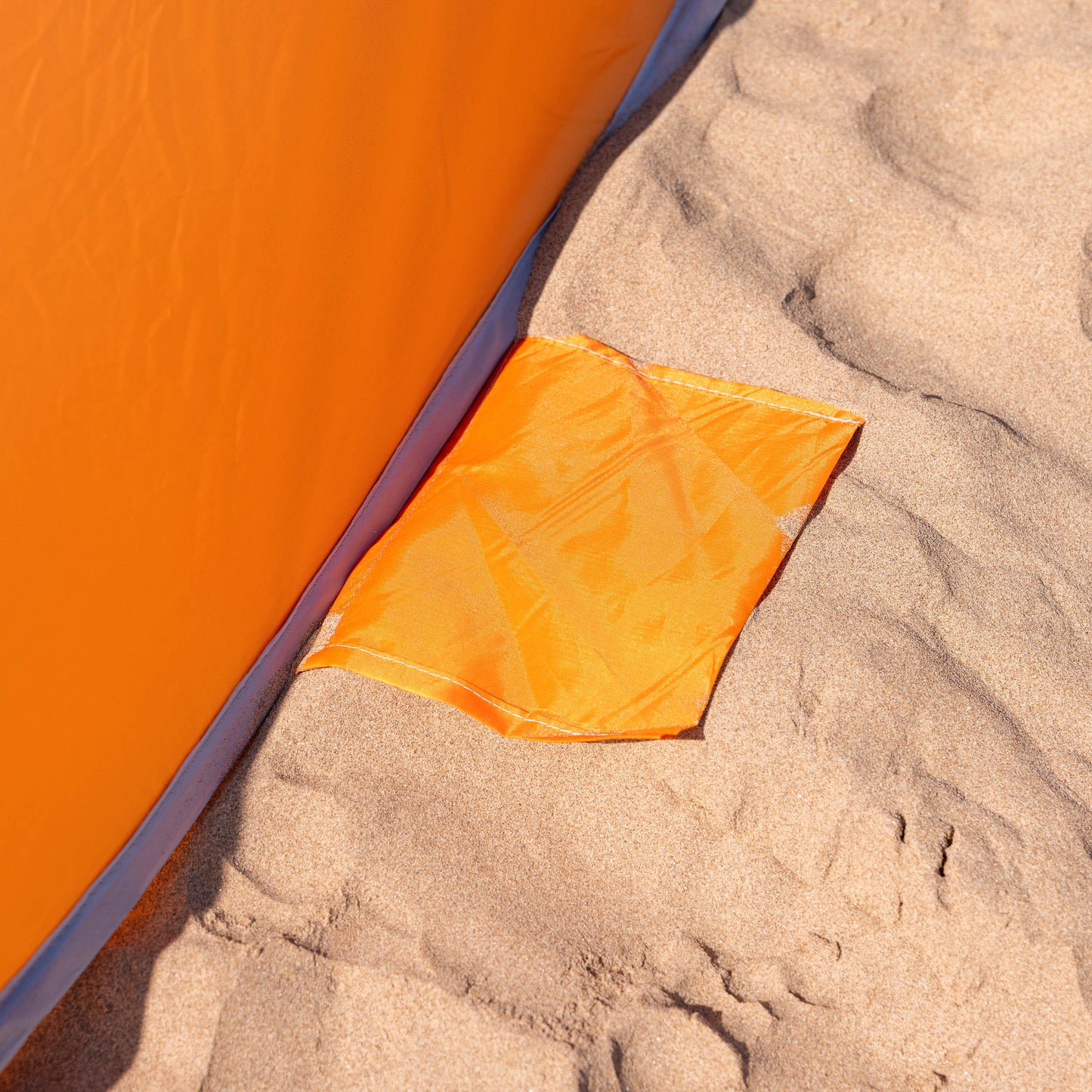 Yello Pop-Up Shelter