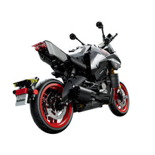 Cada 1:6 Suzuki Katana Motorbike - 1104 pcs