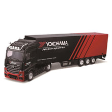 Bburago 1:43 Street Fire Haulers With Trailer - M-B Actros Gigaspace Yokohama
