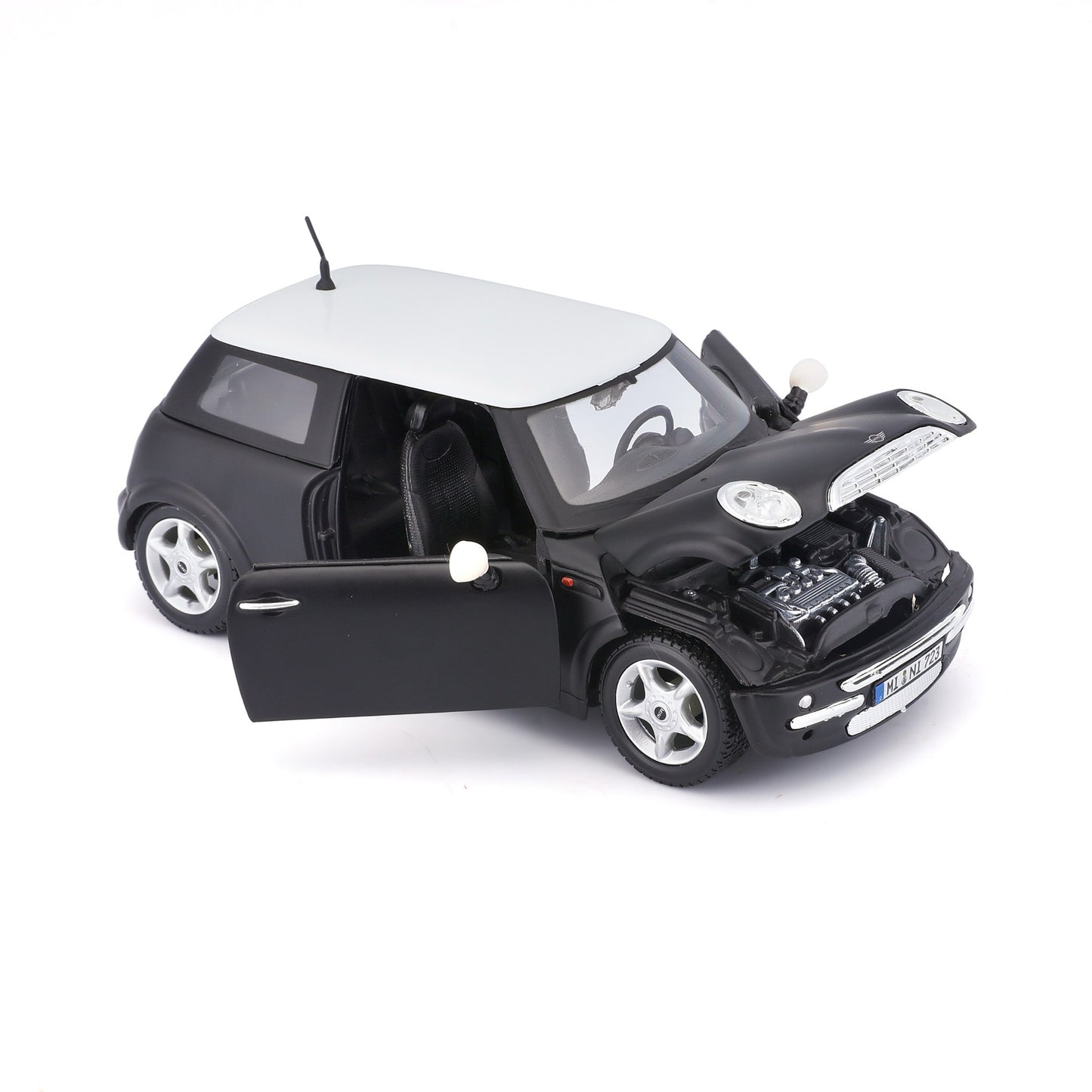 Maisto 1:24 Mini Cooper Black