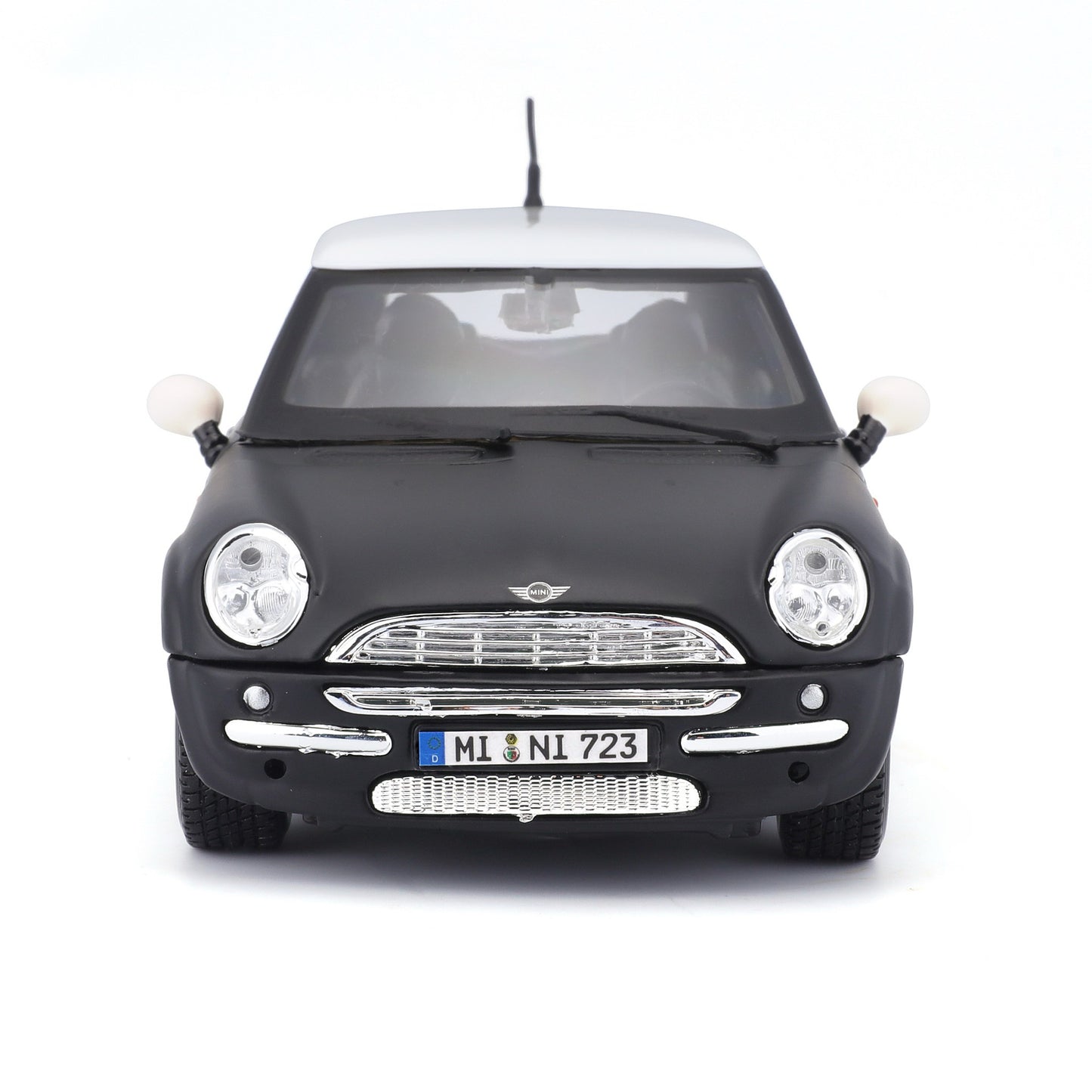 Maisto 1:24 Mini Cooper Black