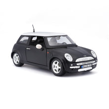 Maisto 1:24 Mini Cooper Black
