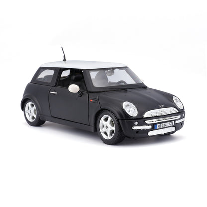 Maisto 1:24 Mini Cooper Black
