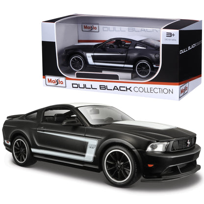 Maisto 1:24 Dull Black Ford Mustang