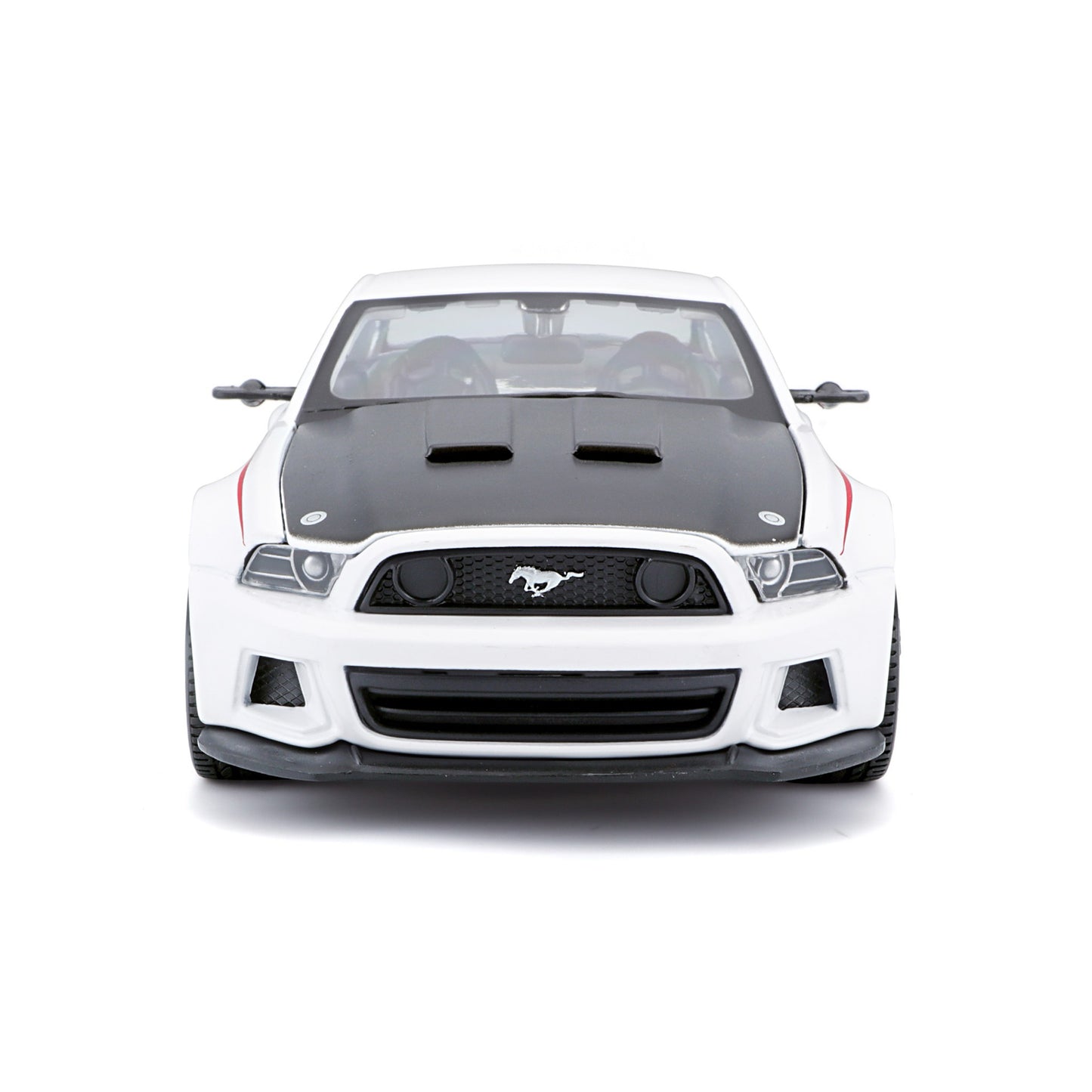 Maisto 1:24 2014 Ford Mustang Street Racer