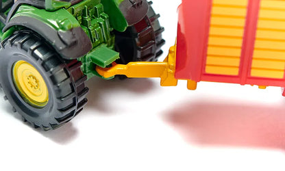 Siku 1:87 Claas W/Silage Trailer