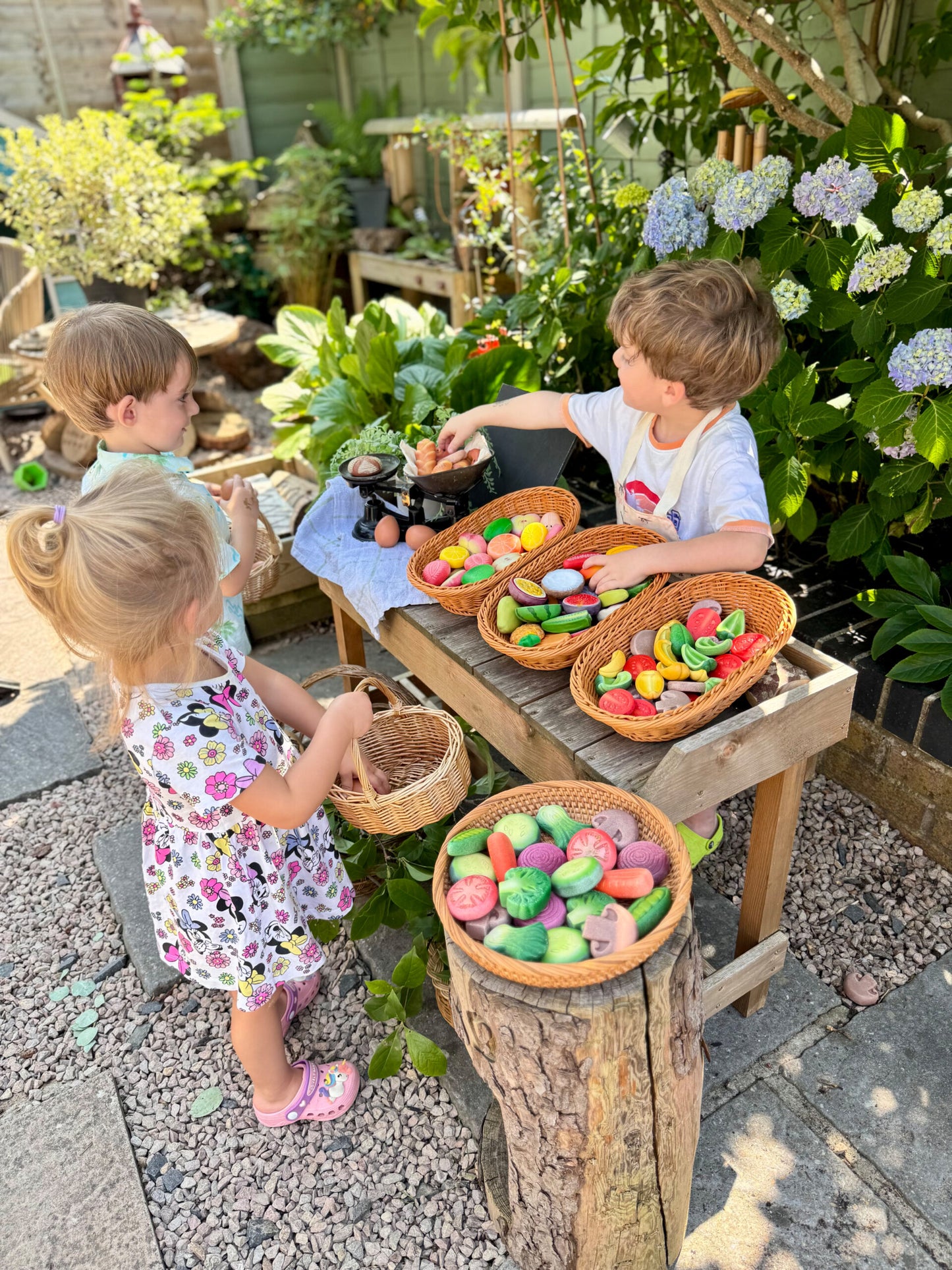 Yellow Door Sensory Play Stones – World Kitchen