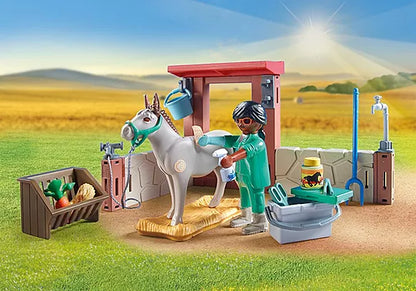 Playmobil 71471 Country Farmyard Veterinarian Starter Pack