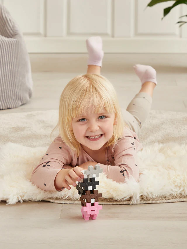 Plus Plus Learn to Build BIG Activity Farm