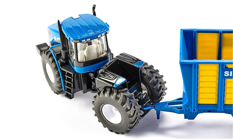 Siku 1:50 New Holland T9.560 With Silage Trailer