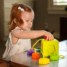 Fat Brain Toys OombeeCube - Sorter