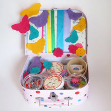 Buttonbag Jewellery Suitcase Buttonbag Craft Kits