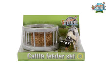 Kids Globe 1:32 Feeder Ring W/Round Bale & Cow