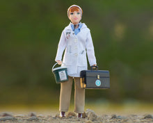 Breyer Laura - Veterinarian with Vet Kit - 8" Figure