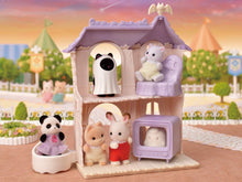 Sylvanian Families Spooky Surprise House