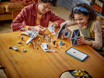 Lego Star Wars 75393 TIE Fighter & X-Wing Mash Up