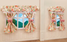 Sylvanian Families Wall Sconces & Curtain Set