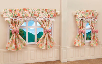 Sylvanian Families Wall Sconces & Curtain Set