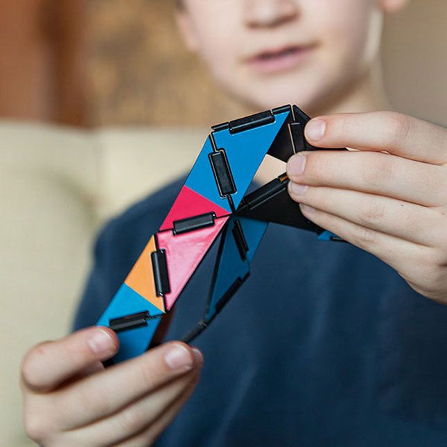 Fat Brain Toys Ivan's Hinge