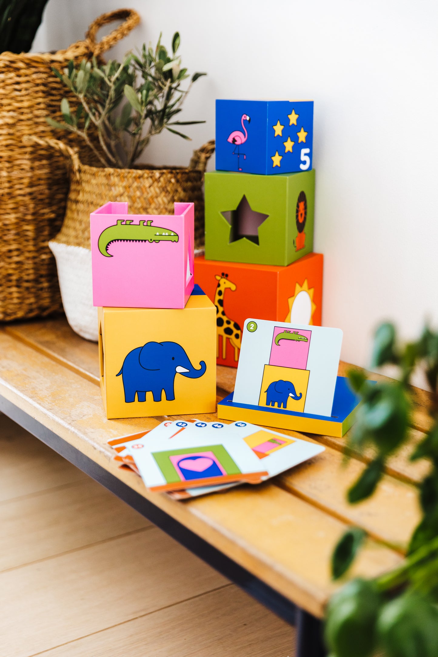 Smart Games Peek-A-Zoo