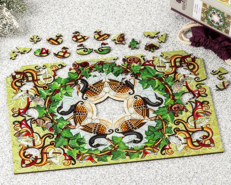 Wentworth Wooden Puzzles Six Geese a-Laying - Maxi 250 Pieces