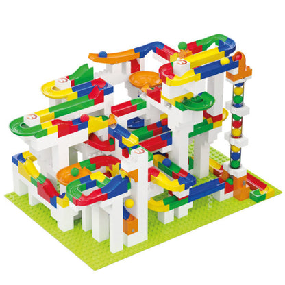 Hubelino Mega Building Box (585 pcs)