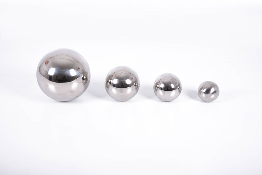 TickiT Sensory Reflective Ball Silver