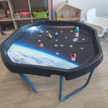 Duffy&Porter Space Play Scene