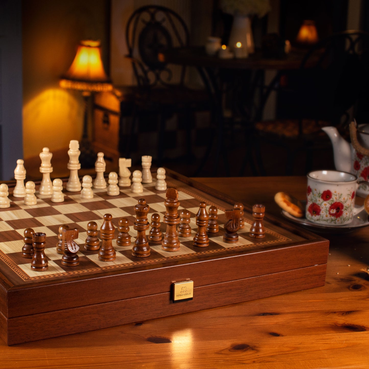 Manopoulos Classic Style Wooden Chess & Backgammon