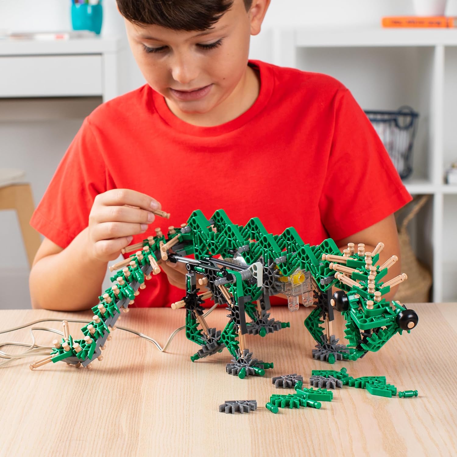 K'nex Classics - 2 Model - K'nexosaurus Rex Building Set (Motorised)