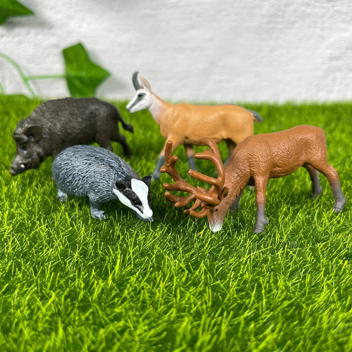 Safari Toob European Animals (9 Pieces)