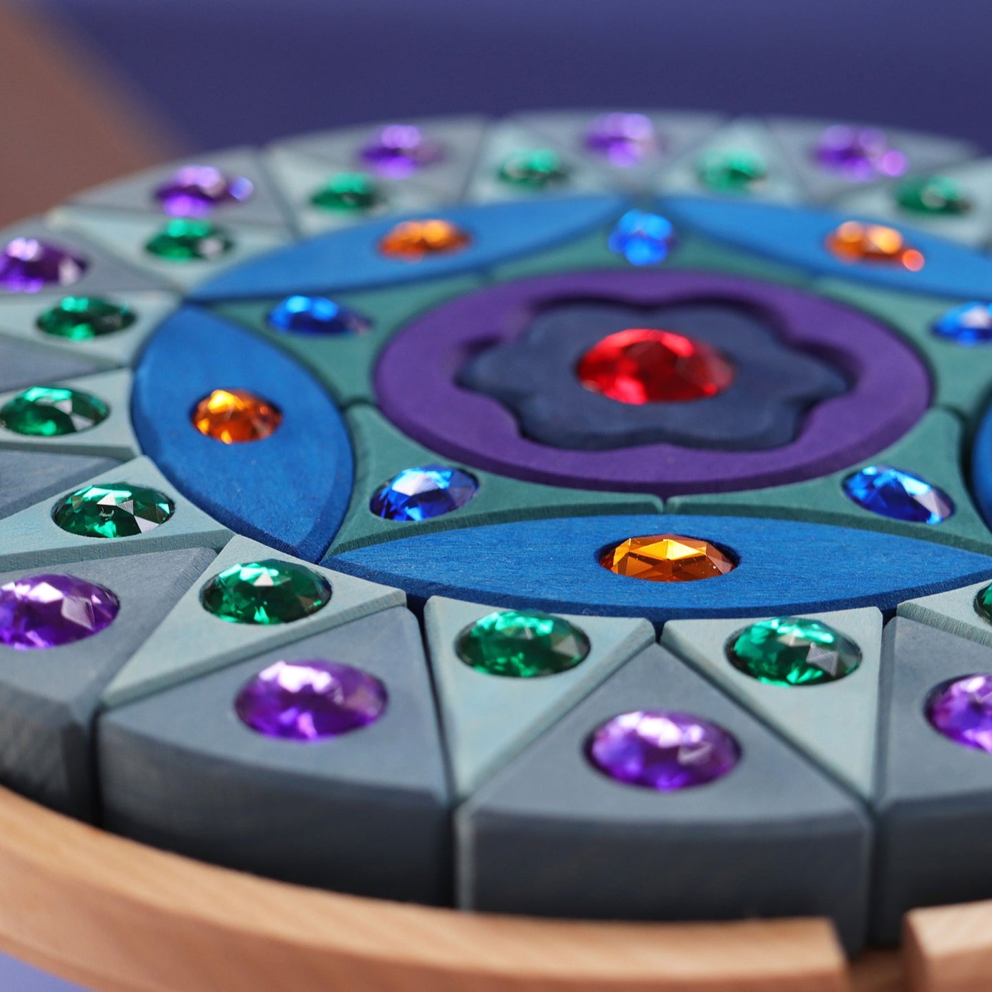 Grimms Small Sparkling Mandala