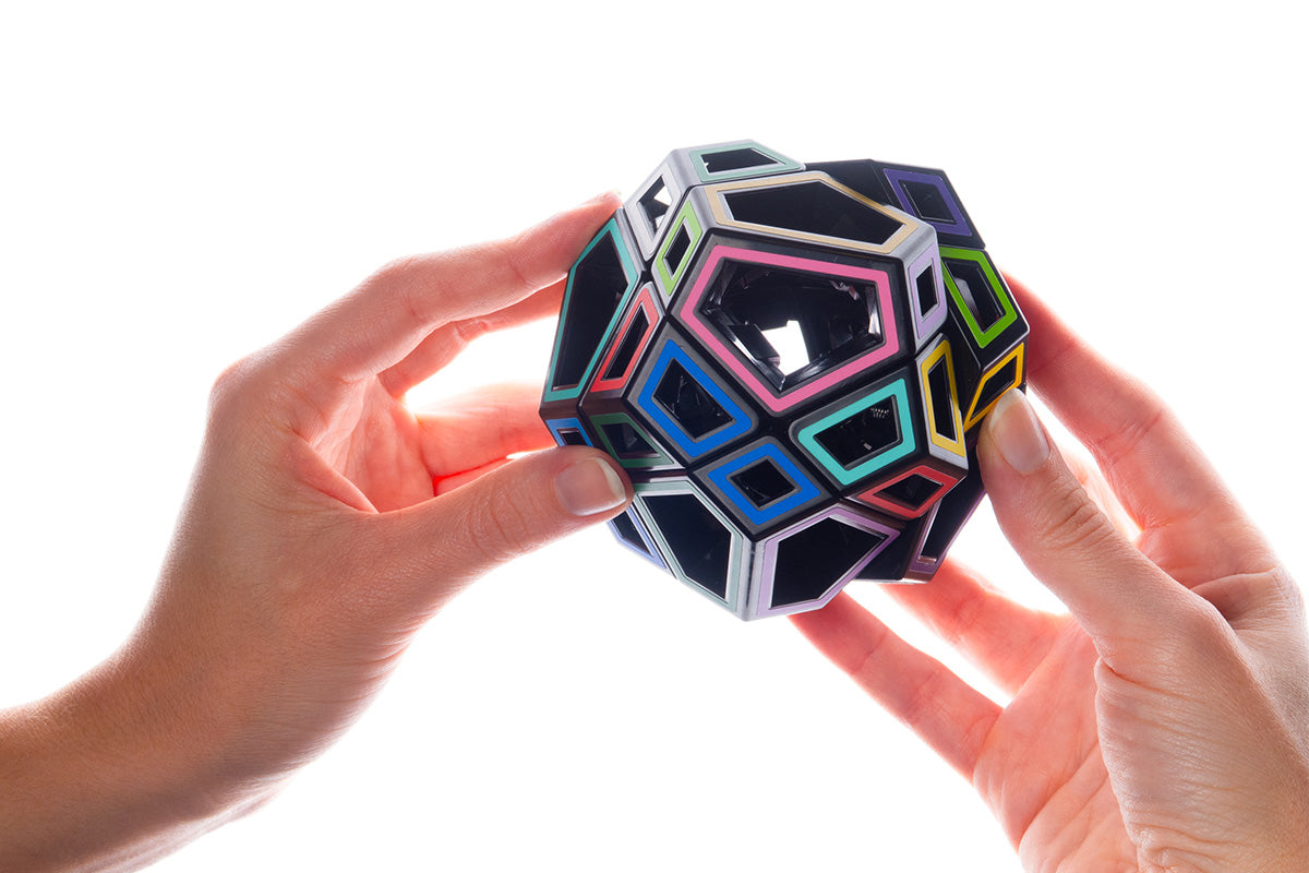 Recent Toys Meffert’s Hollow Skewb Ultimate