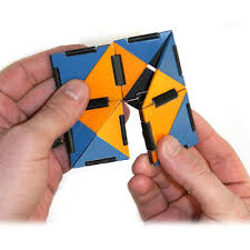 Fat Brain Toys Ivan's Hinge