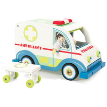 Le Toy Van Ambulance Set