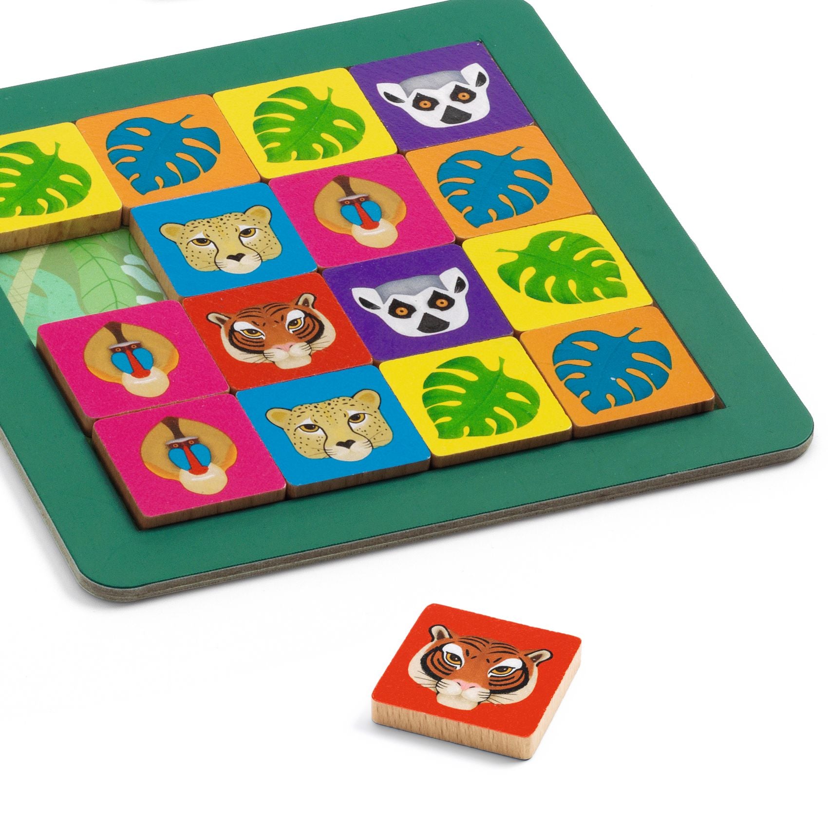 Djeco Jungle Taquin Games