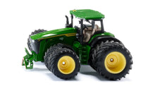 Siku 1:32 John Deere 8R 410 On Duals