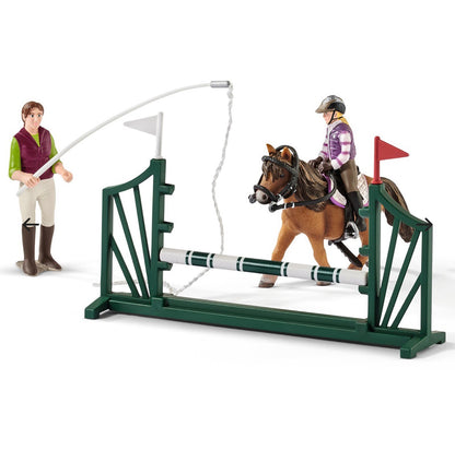 SCHLEICH 42389 RIDING SCHOOL WITH RIDERS AND HORSES