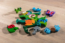 Alphabet Jigsaws Creepy Crawlies