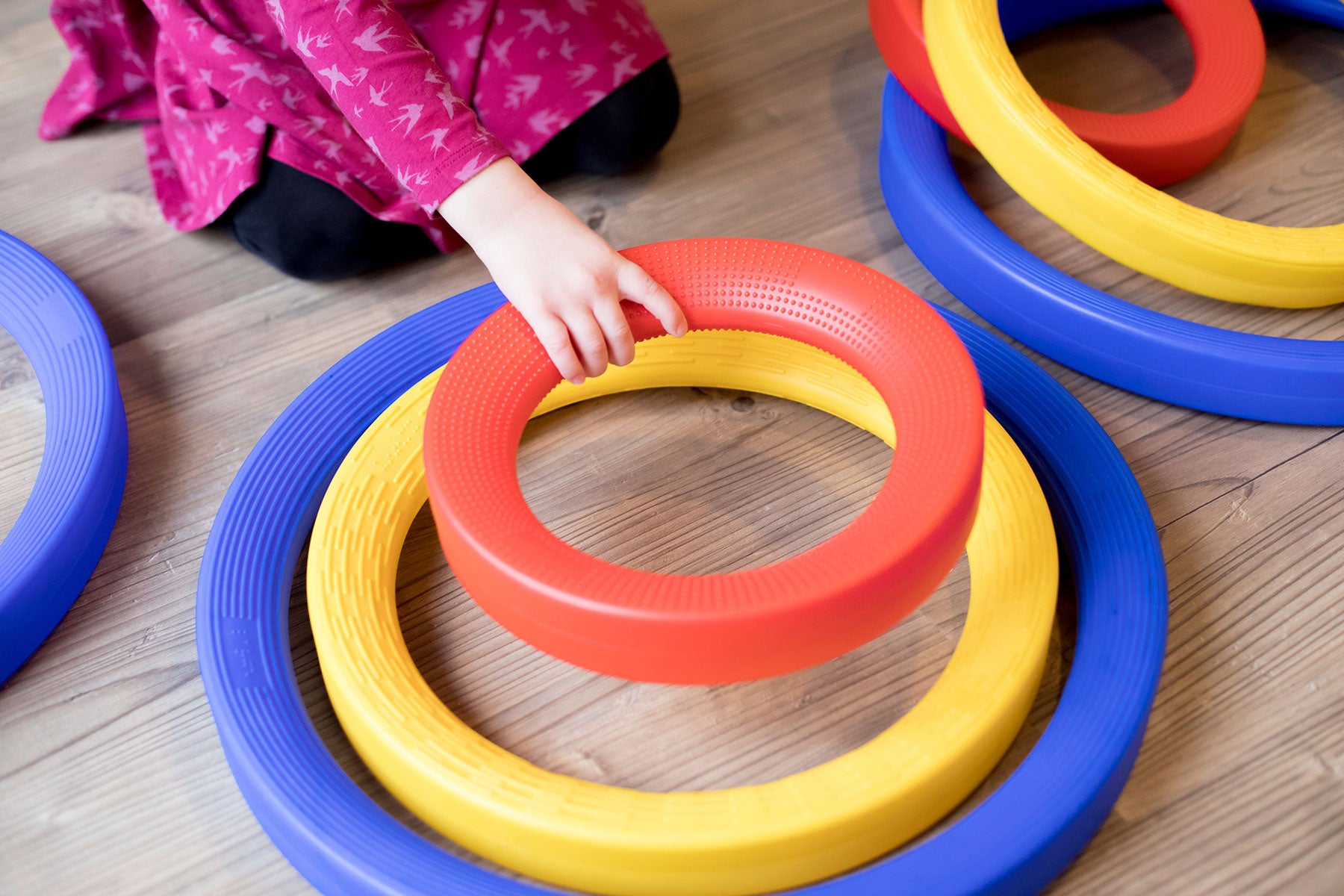 Educational Advantage Giant Activity Rings