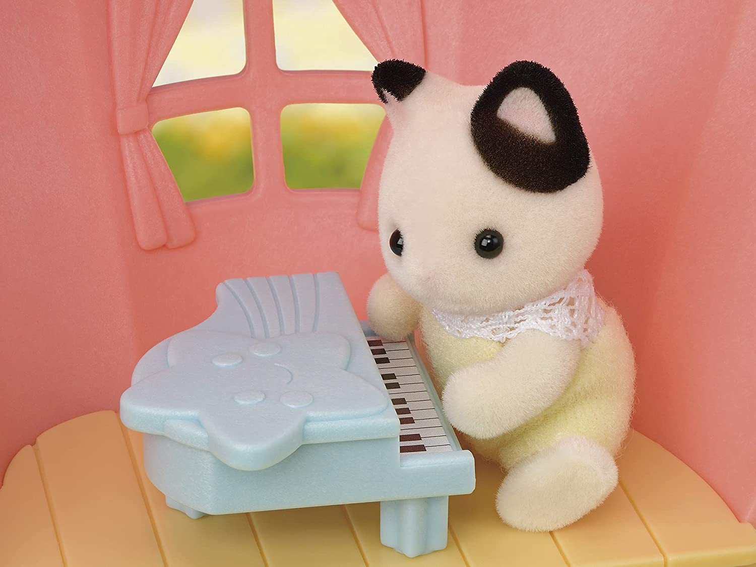 Sylvanian Families Baby Balloon Playhouse