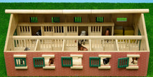 Kids Globe 1:32 Horse Stable - 62X42.5X22Cm