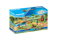 Playmobil 70342 Family Fun Petting Zoo