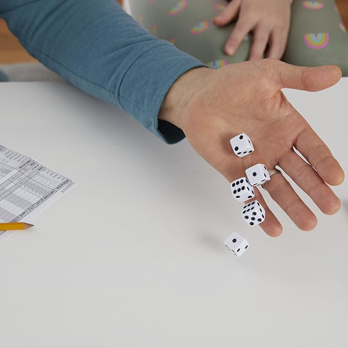 Hasbro Yahtzee Classic