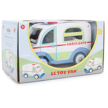 Le Toy Van Ambulance Set