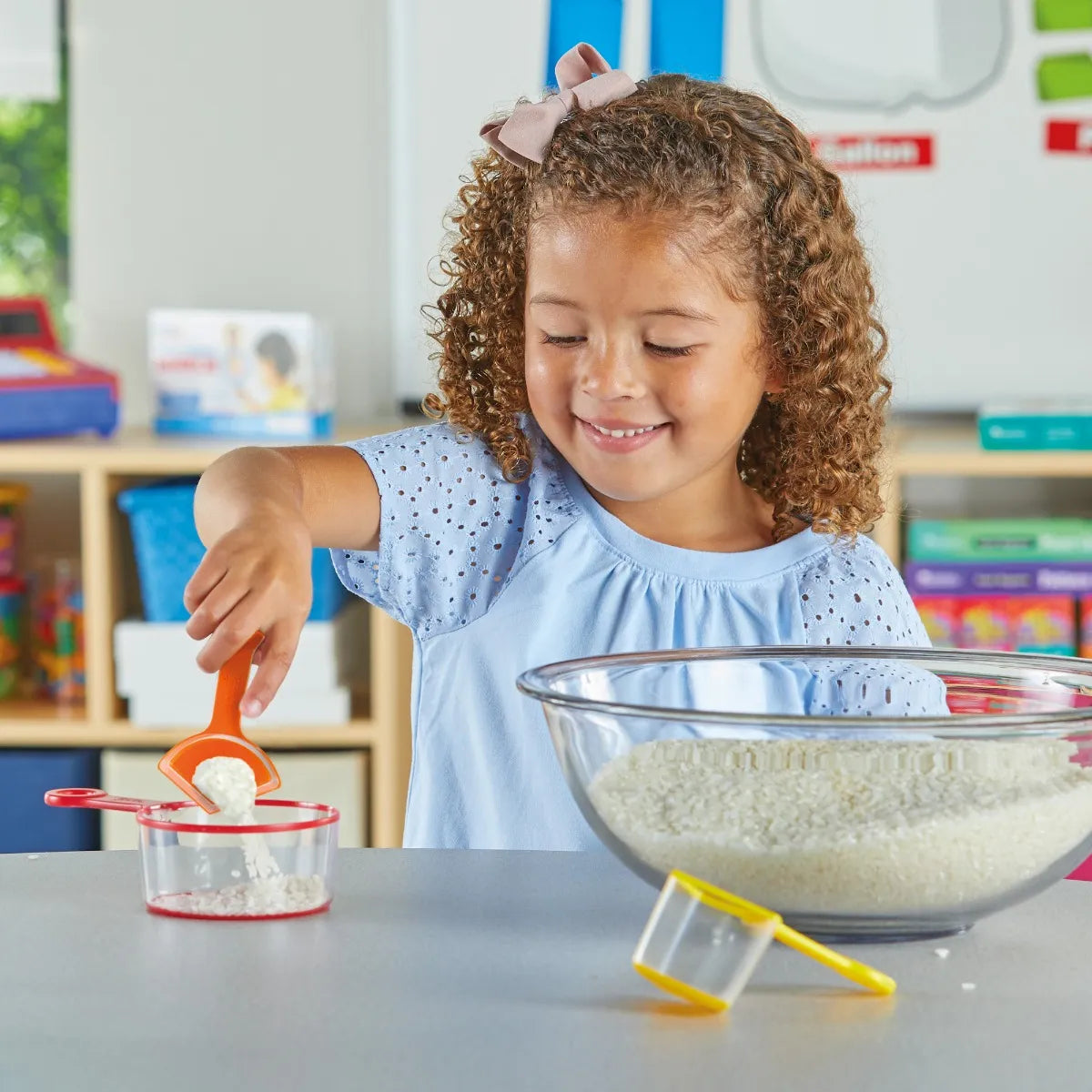 Resources Rainbow Rainbow Fraction® Measuring Cups (Set Of 9)