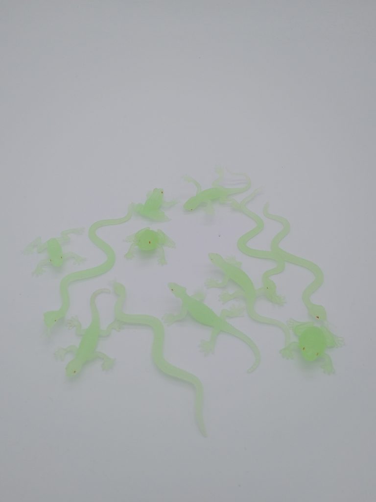 Playlearn Glow In Dark Reptiles Set