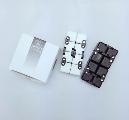 Playlearn Fidget Item : Infinity Cube : White