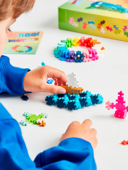 Plus Plus Learn to Build Colourverse